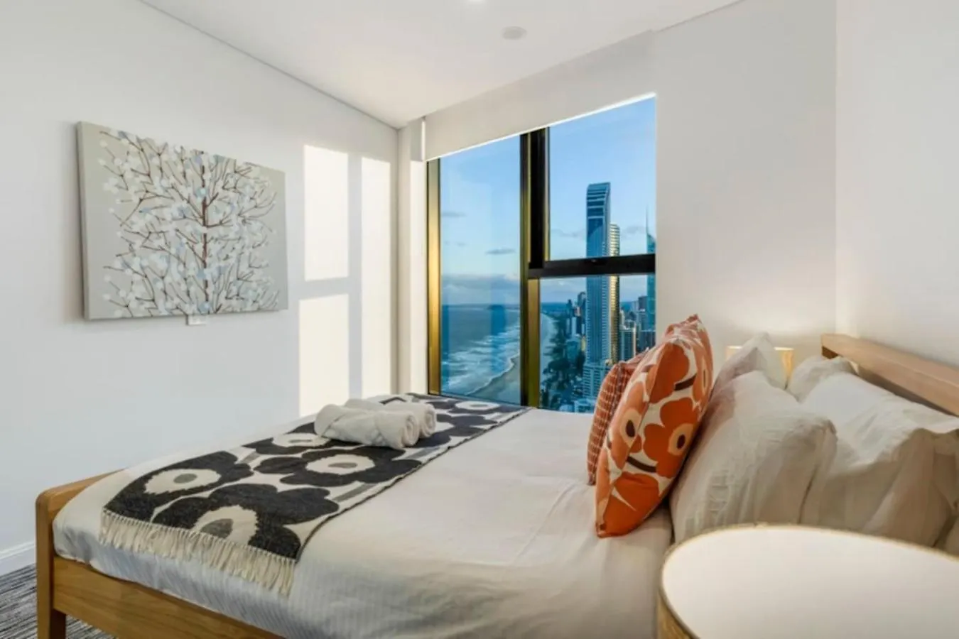 Sky Home In Surfers Paradise With Panoramic Views Gold Coast Australia