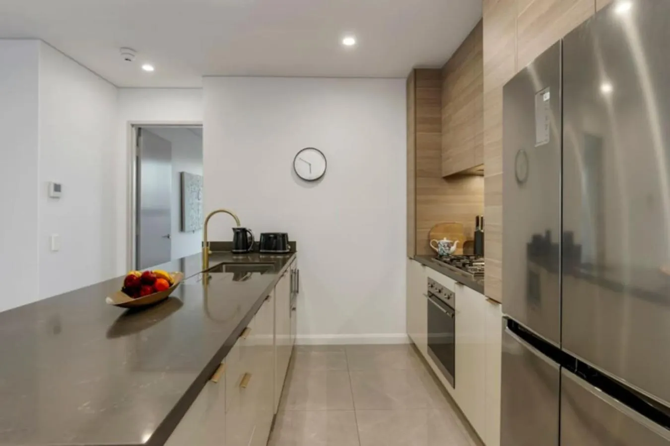 Sky Home In Surfers Paradise With Panoramic Views Gold Coast Apartment