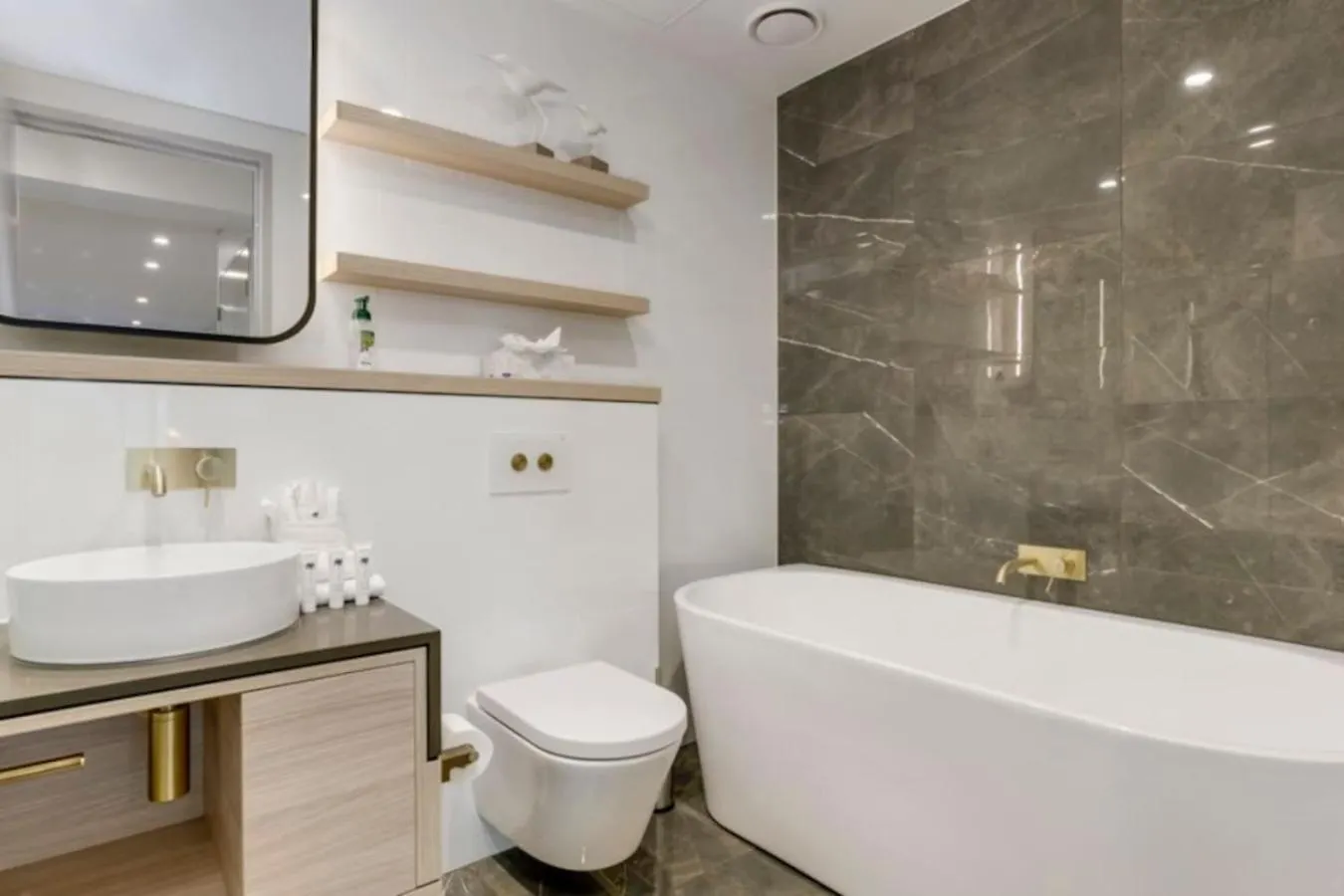 Sky Home In Surfers Paradise With Panoramic Views Gold Coast