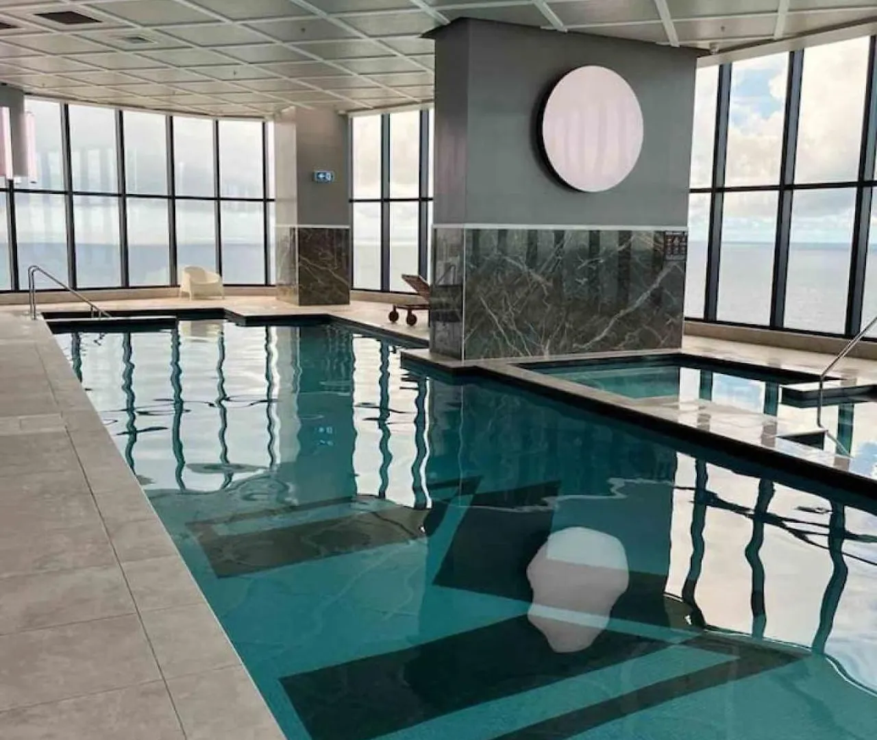Sky Home In Surfers Paradise With Panoramic Views Gold Coast